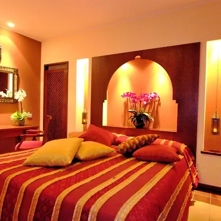 Hotel Corona