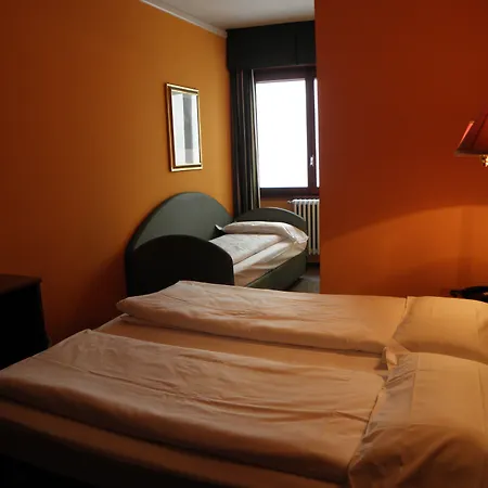 Hotel Corona