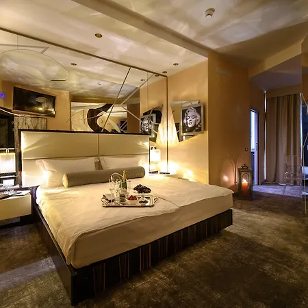 Hotel Corona Ξενοδοχείο