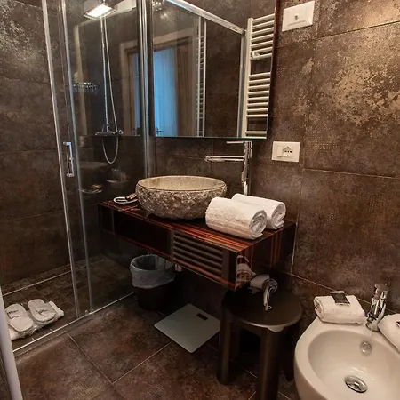 Ξενοδοχείο Hotel Corona