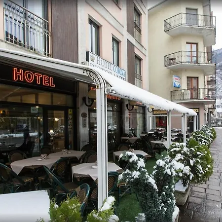 Hotel Corona 3*