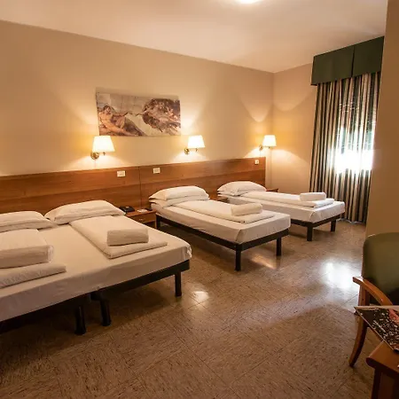 Hotel Corona 3* Tirano