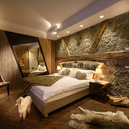 Hotel Corona 3*