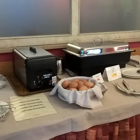 Hotel Corona 3* Tirano