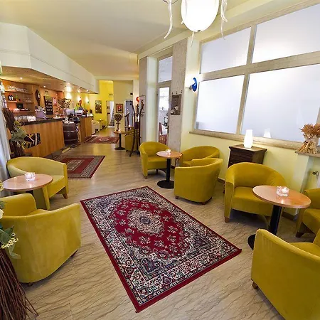 Hotel Corona Hotel