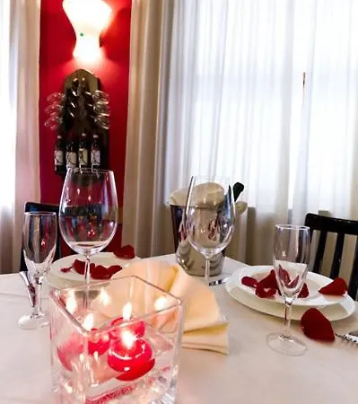 Hotel Corona Hotel Tirano