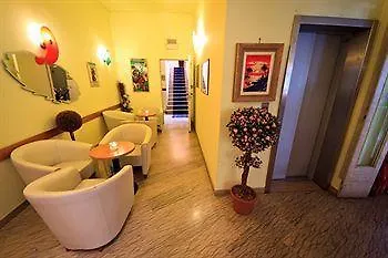 Hotel Corona Hotel 3*