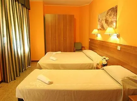 Hotel Corona 3* Tirano