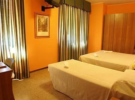 Hotel Corona Hotel Tirano