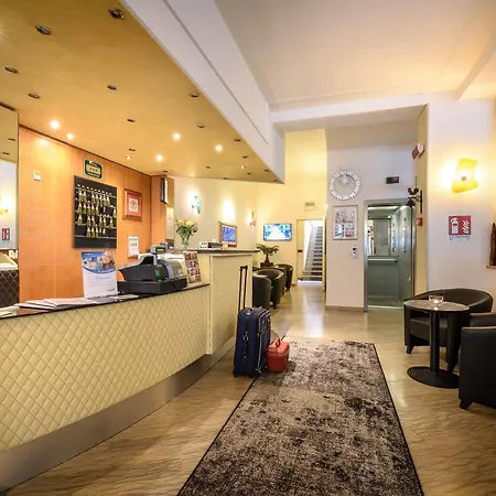 Hotel Corona Hotel Tirano