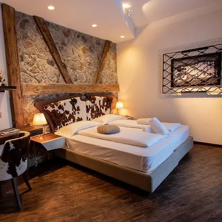 Hotel Corona 3* Tirano