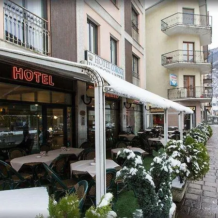 Hotel Corona 3*