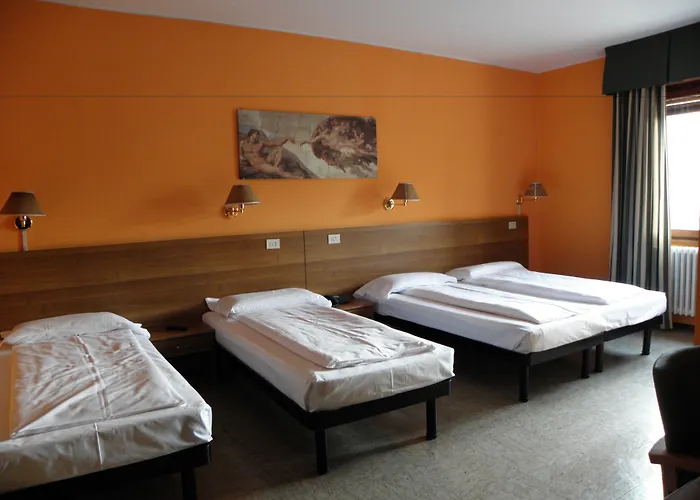 Hotel Corona 3* Tirano