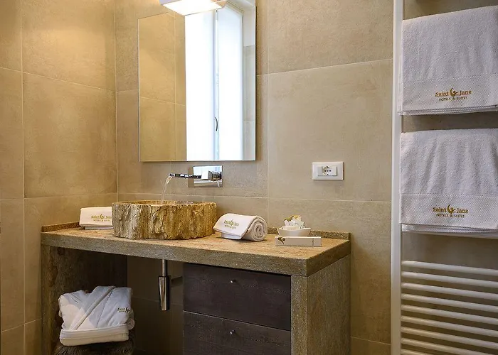 Hotel Corona Hotell Tirano