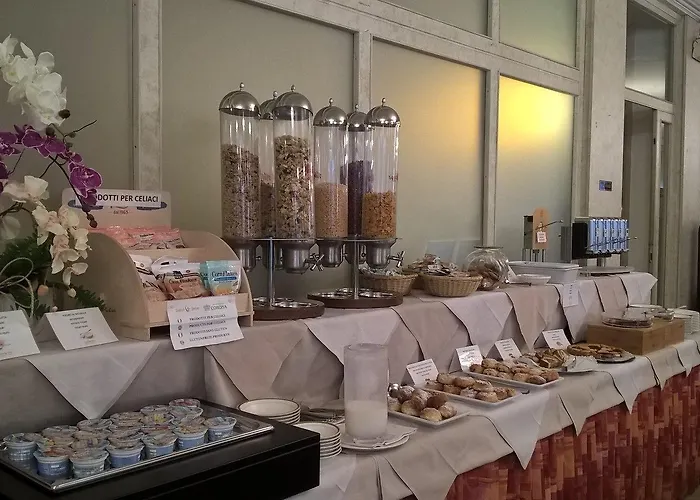 Hotel Corona 3* Tirano